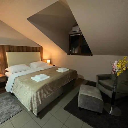 Jp Mali Pariz Aparthotel *