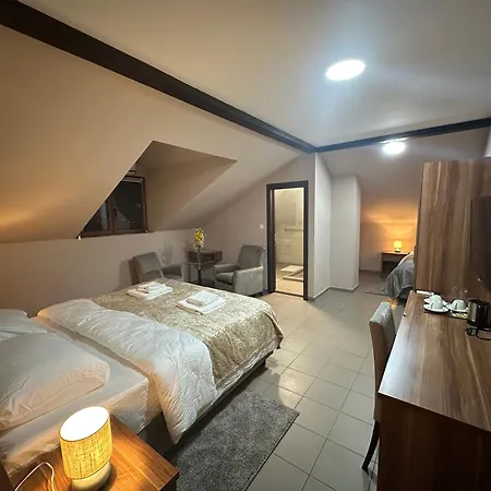 Jp Mali Pariz Aparthotel