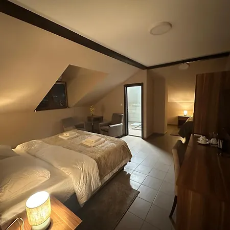Jp Mali Pariz Bor
