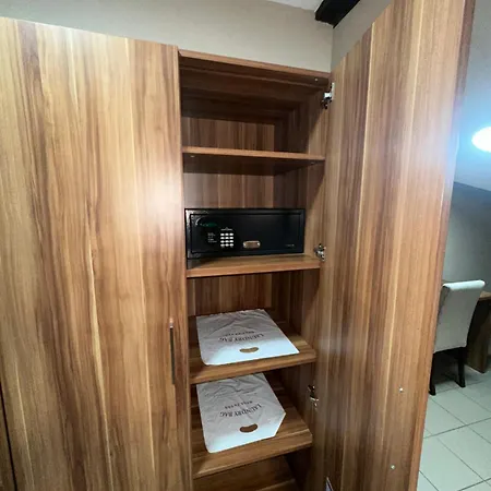 Aparthotel Jp Mali Pariz Bor